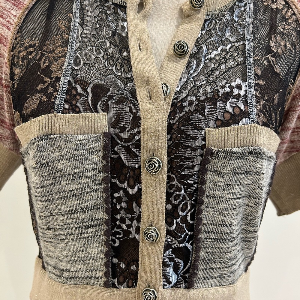 Beautiful Dress - Picture 4 of 4